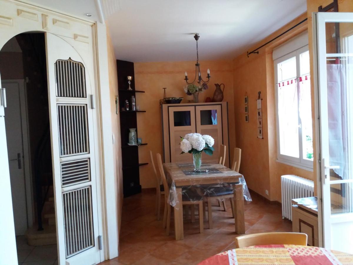 Gite "Les Hortensias" Au Coeur De Lacaune Εξωτερικό φωτογραφία